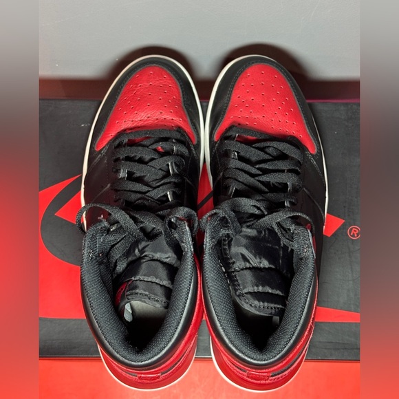 Size 11 - Jordan 1 Retro OG High Banned Bred - Picture 5 of 8